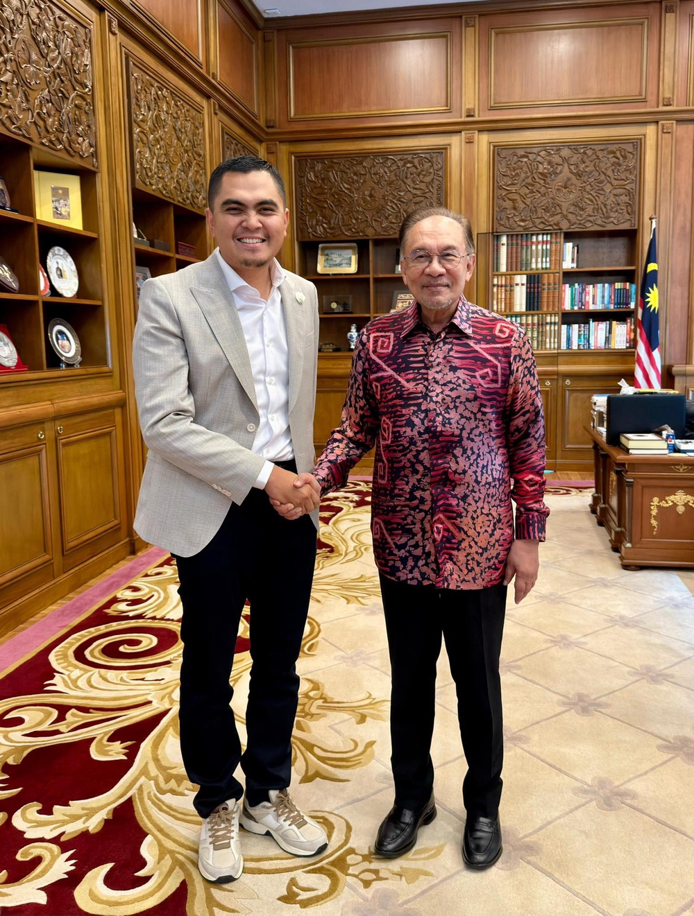 Image from: Tak beri manfaat! Akmal Saleh anggap Pesta Air 2026 membazir -“Mohon PM Anwar batalkan”