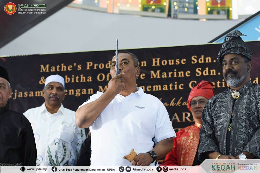 Image from: Pertama kali berlakon filem! MB Kedah pegang watak seorang panglima, tak ambil bayaran