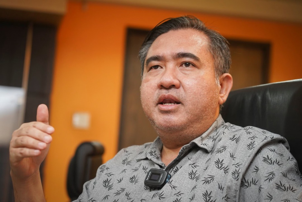 Image from: Anthony Loke tegur LRT hampir tiap minggu alami gangguan -“Saya pun berang”