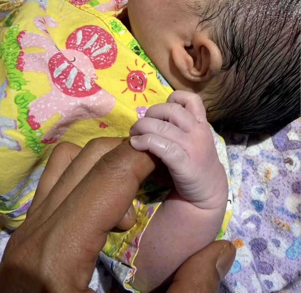 Image from: Watie akui banyak kekurangan diri, syukur selamat melahirkan – “Tuhan terlalu baik buat insan seperti mummy”