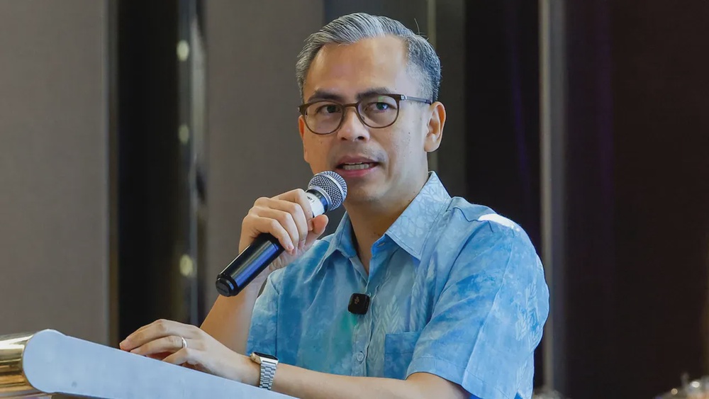 Image from: Sebar khabar palsu krisis tenaga: Seorang bakal didakwa, 5 lagi akan dikompaun -Fahmi