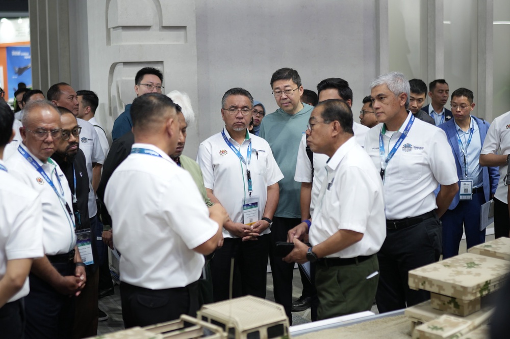 Image from: Mohamed Khaled santuni media, tinjau persiapan akhir DSA & NATSEC Asia 2026
