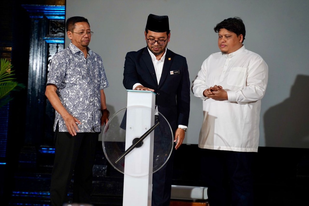 Image from: Khutbah di Arafah jadi detik kemuncak! TV AlHijrah hidupkan suasana haji seakan di Mekah