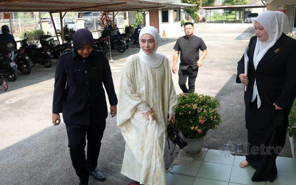 Image from: Datuk Red tolak dakwaan letak syarat, hanya mahu pengesahan di mahkamah
