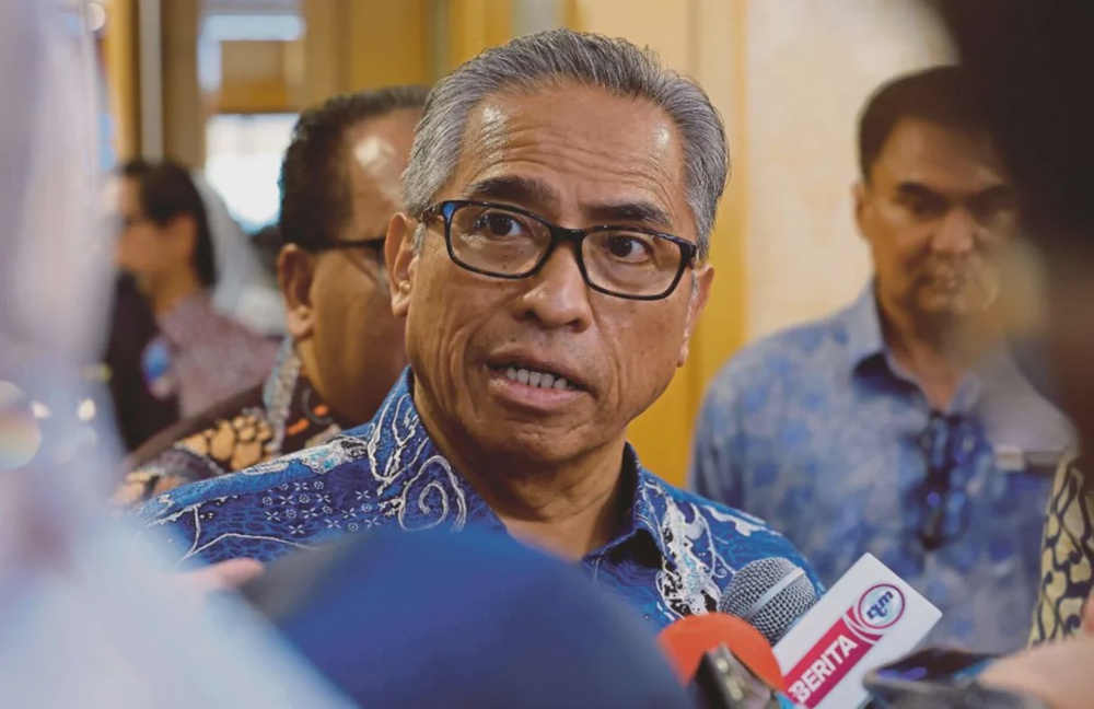 Image from: Bakti 42 tahun! KSN sifatkan Azam Baki pencetus reformasi besar dalam SPRM