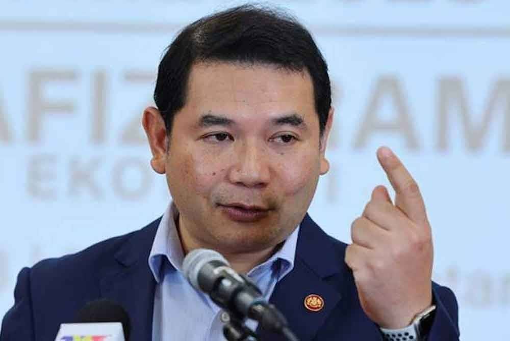 Image from: Anwar terlalu berhati-hati dengan UMNO, punca masalah kaum – Rafizi Ramli