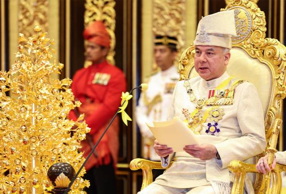 Image from: Sultan Perak perkenan belia diberi penghormatan baca khutbah di Perak esok