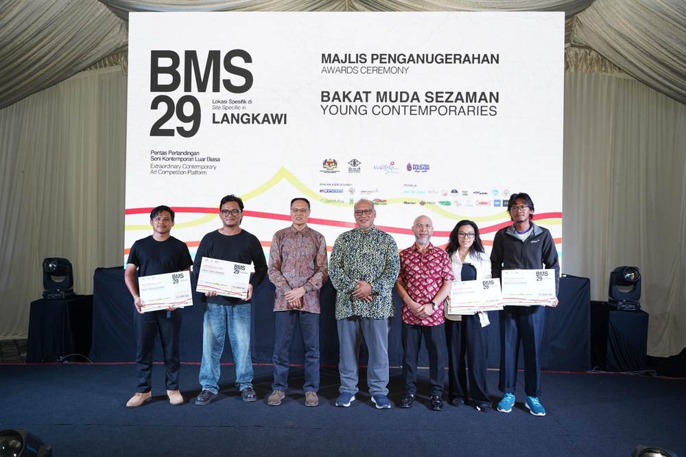 Image from: Balai Seni Negara rai seniman muda, umum pemenang BMS29 di Langkawi