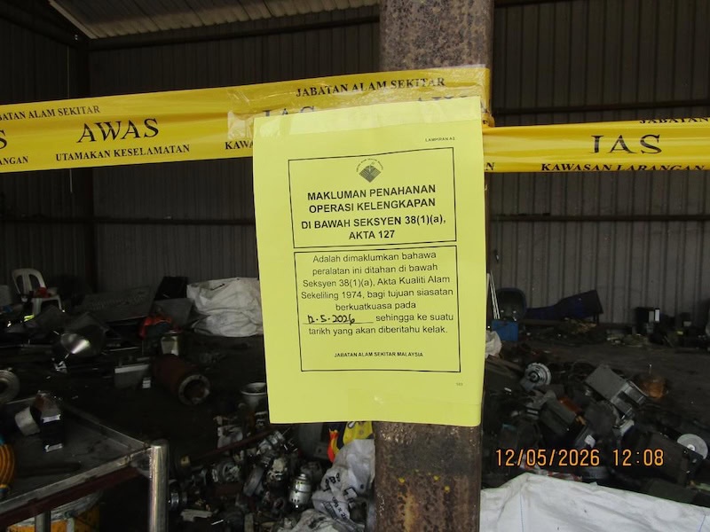 Image from: “Ada gangster, ada kilang haram” – Ahli Parlimen dedah realiti e-waste Selangor