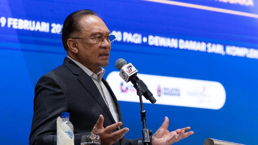 Image from: Pandangan Sultan Selangor berasas, penternakan khinzir perlu kawalan ketat -PM Anwar
