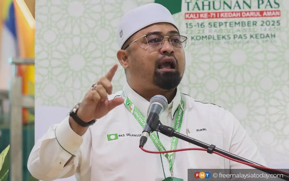 Image from: Isu hina Sultan, PAS tuntut Dewan Negeri Selangor dibubarkan