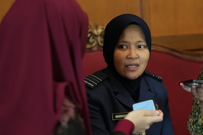 Image from: Negara diutamakan! Integriti, disiplin & amanah jadi pegangan penerima APC MINDEF