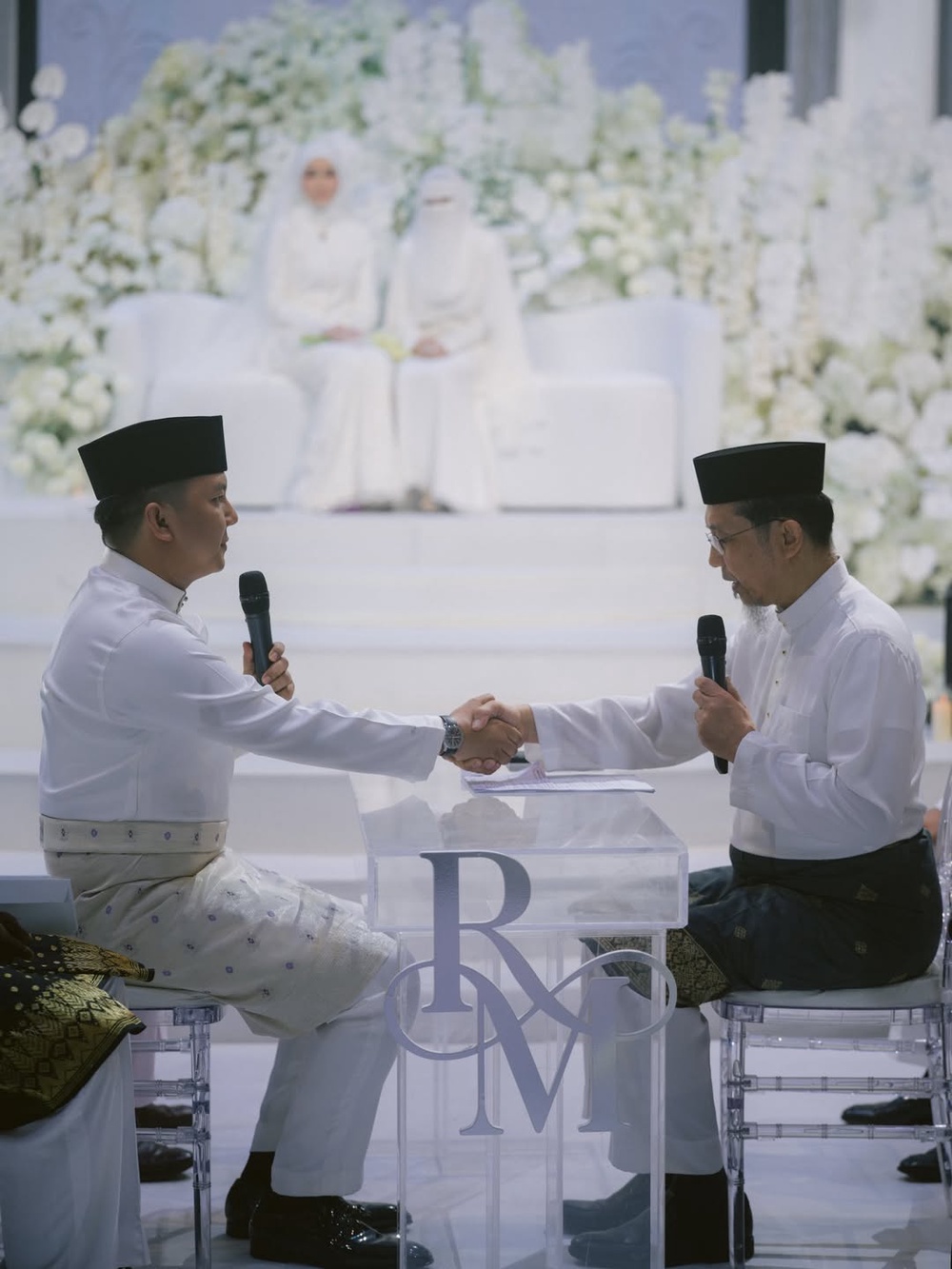 Image from: Bergelar ‘bapa segera’, Radin terima isteri & tiga anak sebagai satu amanah & tanggungjawab