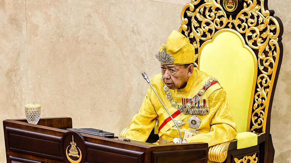 Image from: Sultan Selangor kongsi petikan tentang rasuah – “Tiada yang mampu jadi kaya melalui politik melainkan…”
