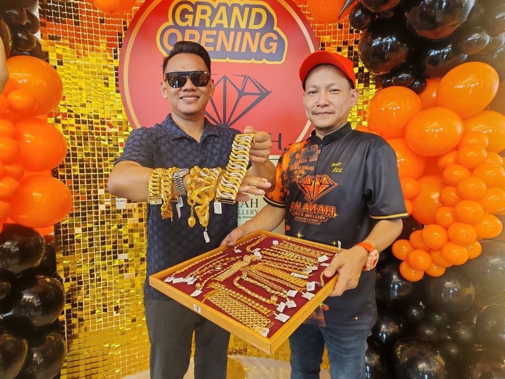 Image from: Buat wanita terpukau! Salamah Gold & Jewellery perkukuh legasi, buka cawangan ketiga di Ampang