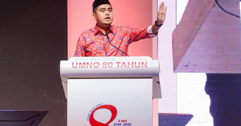 Image from: Akmal Saleh bukan budak catur -“Aku Budak UMNO, dulu kini dan selamanya!”