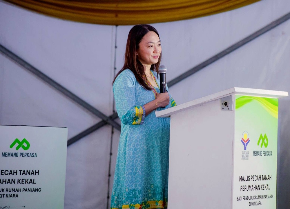 Image from: Selesai isu 44 tahun Bukit Kiara! Anwar layak diberi penggal kedua – Hannah Yeoh