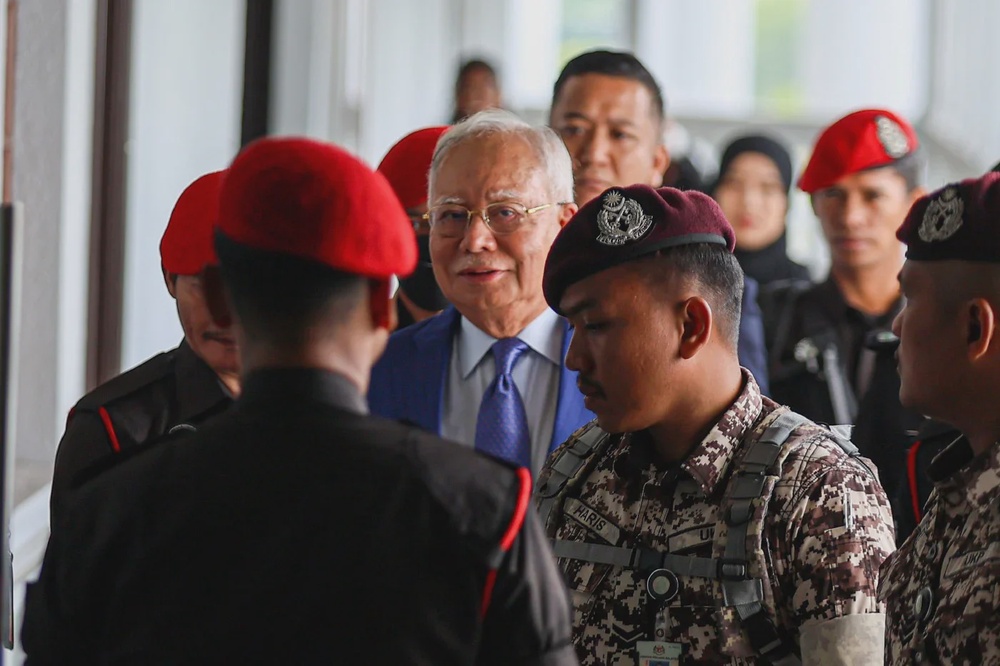 Image from: Najib dalang seleweng dana 1MDB! Bergandingan dengan Jho Low – Hakim
