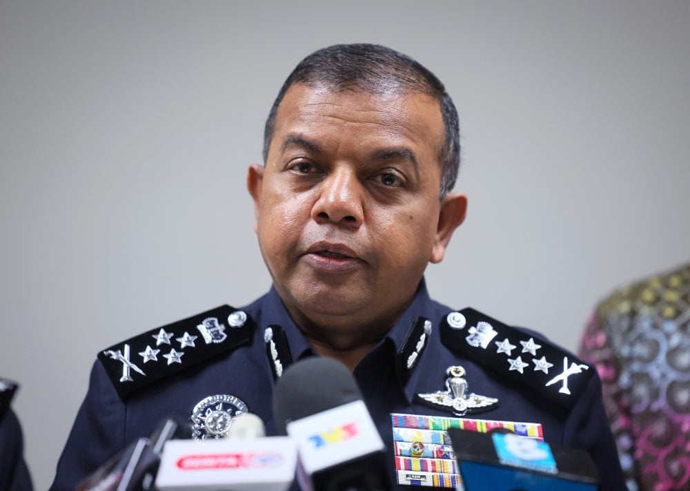 Image from: Khayal ‘Piu Piu’ sampai naik bulan! PDRM tegas, vape wajar diharamkan segera