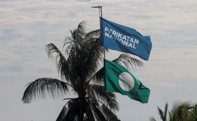 Image from: Siapa sahaja bergabung dengan PAS pasti berakhir dengan perceraian – Saifuddin
