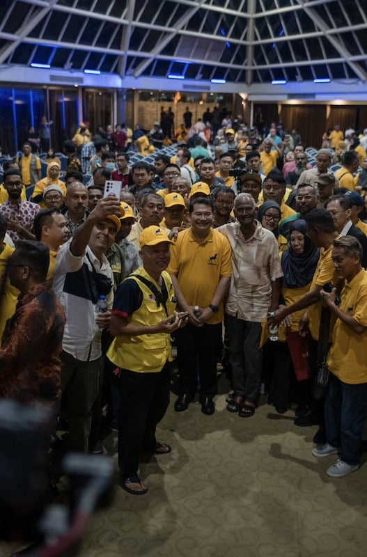 Image from: Bukan keluarga Tun Daim! Rafizi penyumbang terbesar BERSAMA -“Orang itu adalah saya”