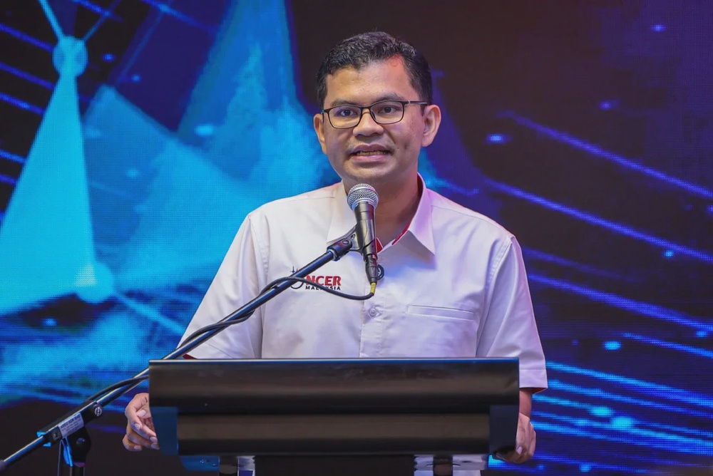 Image from: Belum dalam fasa kritikal! Bekalan minyak negara mencukupi, terkawal
