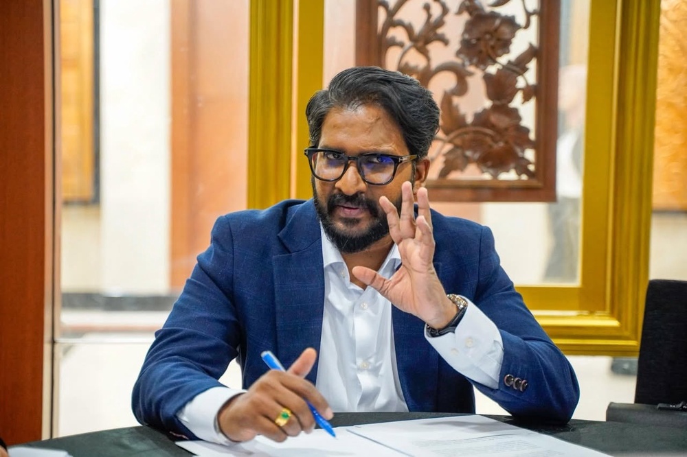 Image from: Hati-hati keluar kenyataan! Jangan politikkan hak istimewa Melayu musim PRN -Yuneswaran