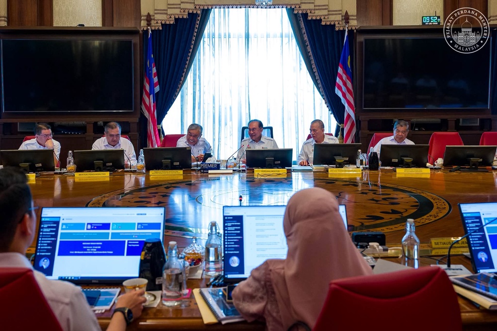 Image from: Berbeza langkah, jangan putus kawan.. selagi muafakat, kita sehaluan – PM Anwar