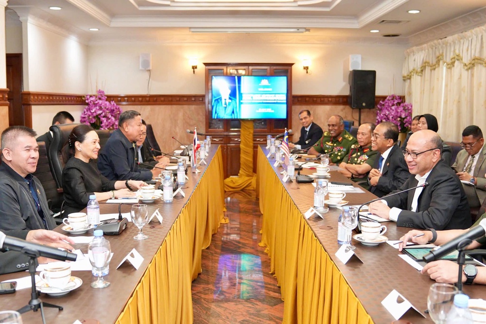 Image from: Dua negara, satu misi! Malaysia-Thailand perkukuh pertahanan demi kestabilan serantau