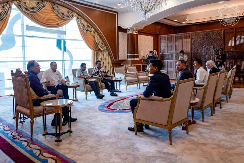 Image from: PM Anwar rai Aliff Rakib, bangga kejayaan julang nama Malaysia di pentas dunia