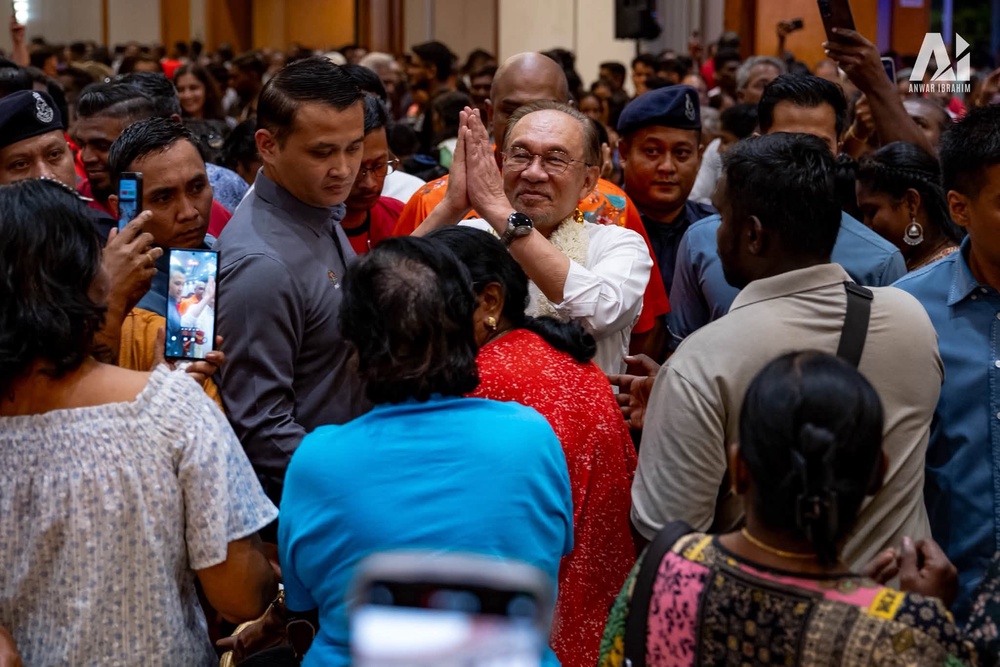 Image from: “PM juga manusia biasa, tak sempurna” – Pernah sebut ‘kuil haram’, Anwar mohon maaf kepada masyarakat India