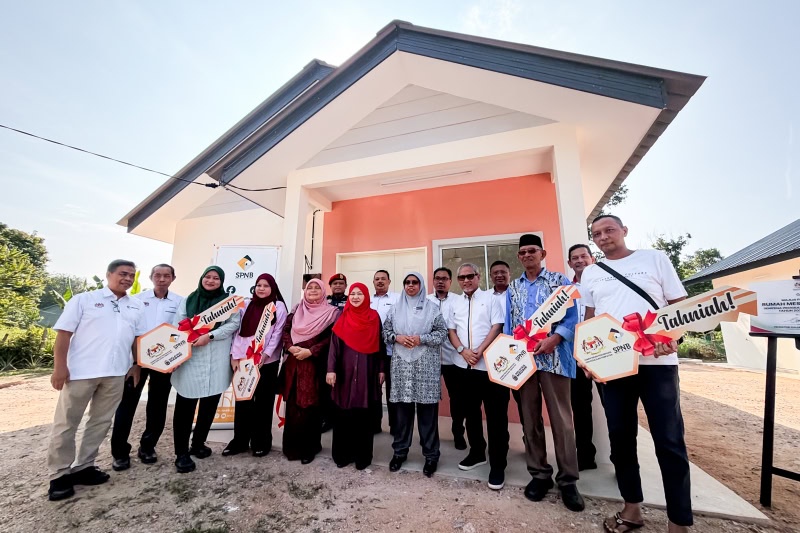 Image from: KPKT terus bantu rakyat! Salur RM1.7 juta perkasa infrastruktur & perumahan di N. Sembilan