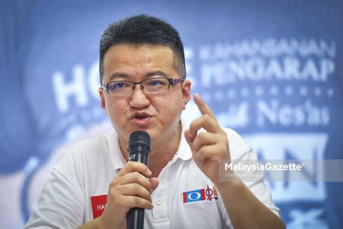 Image from: PH kekal yakin, tak gentar dengan arahan PAS sokong BN – Mat Sabu