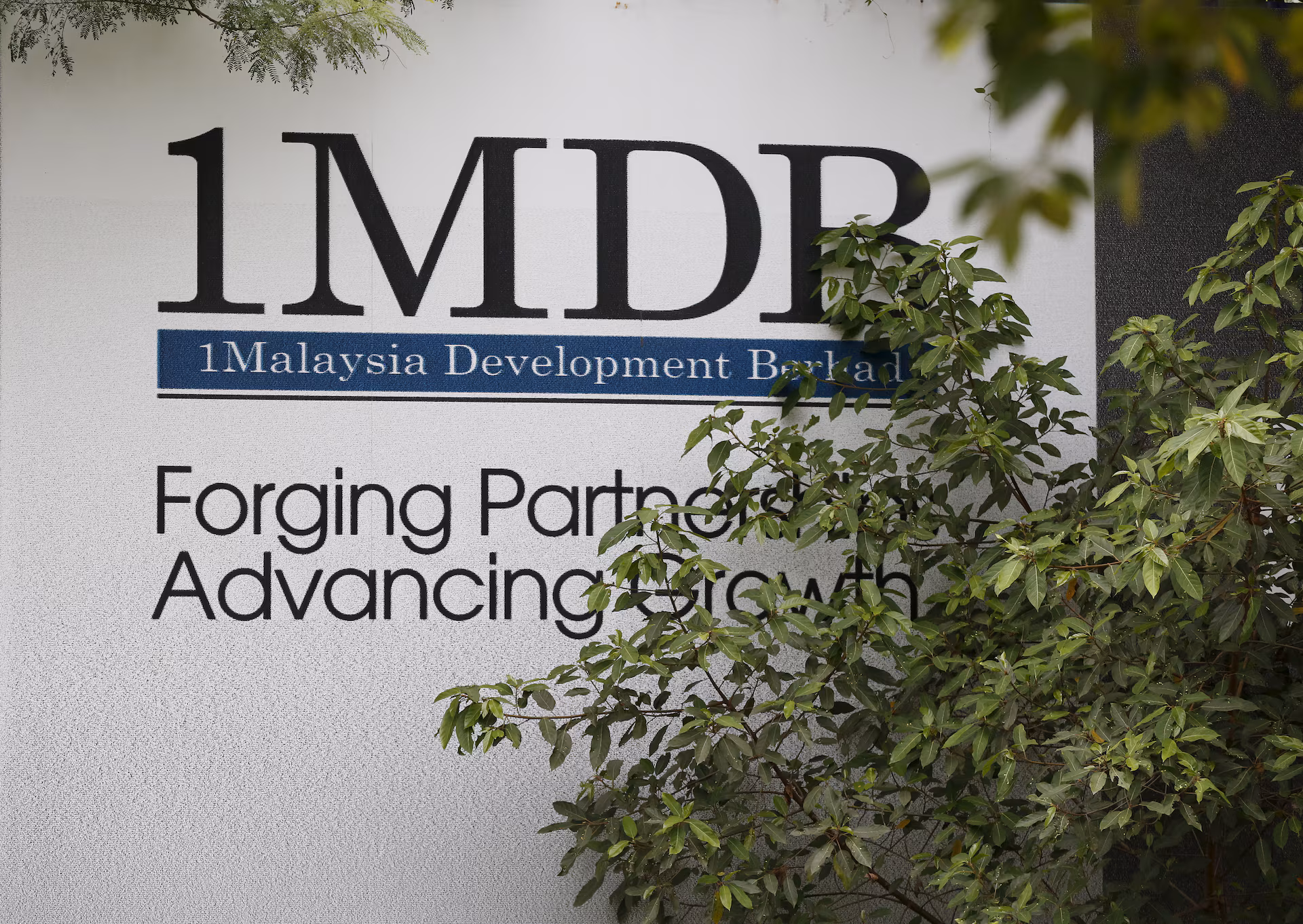 Image from: Beban 1MDB belum berakhir! Kerajaan masih tanggung baki RM20.1 bilion hutang