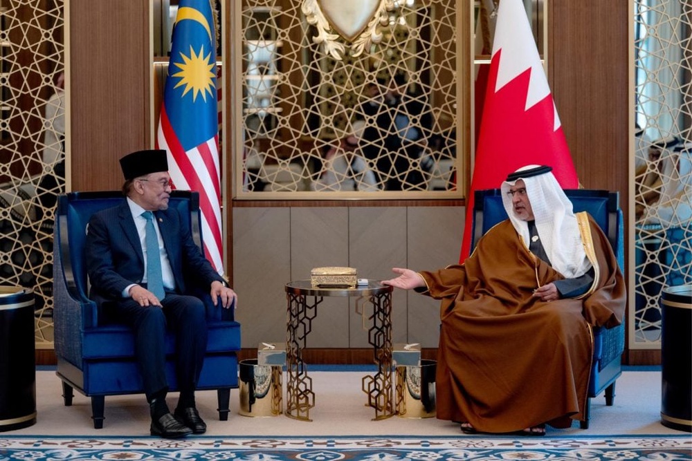 Image from: F1 GP Bahrain: Malaysia jimat ratusan juta! Hanya tanggung kos naik taraf litar Sepang – PM Anwar