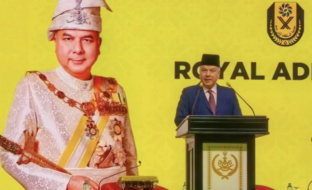 Image from: Jangan rosakkan perpaduan! Henti manipulasi agama demi politik sempit – Sultan Nazrin