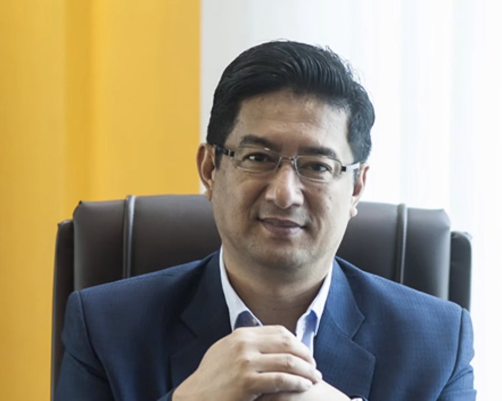 Image from: “DNA keluarga saya semuanya baik…”- Azam Baki tak tahu, nafi terlibat kontrak RM178 juta syarikat adik