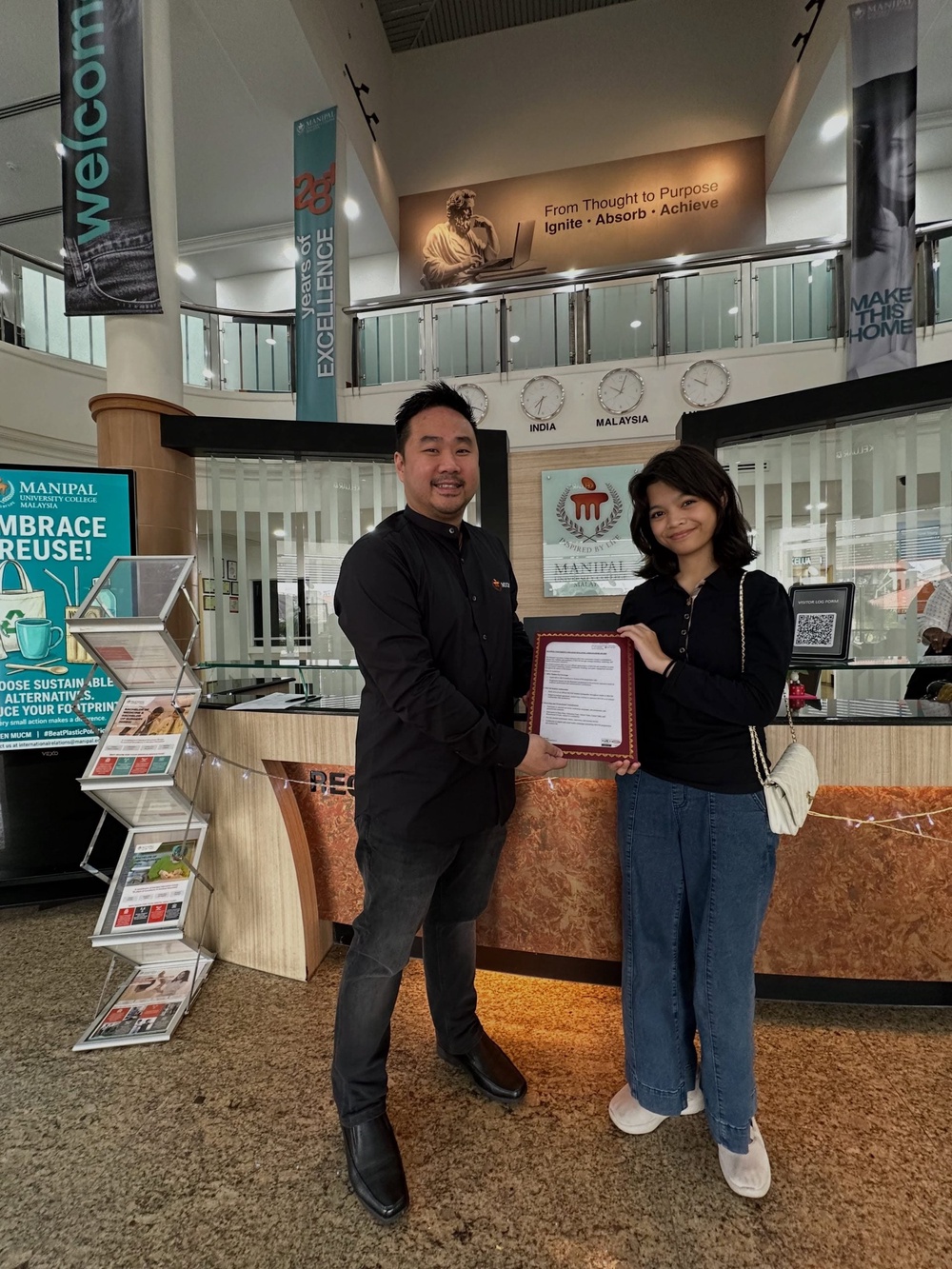 Image from: Berusia 15 tahun, Ara Aziz lanjut pengajian di universiti! Kejar impian jadi pakar bedah otak