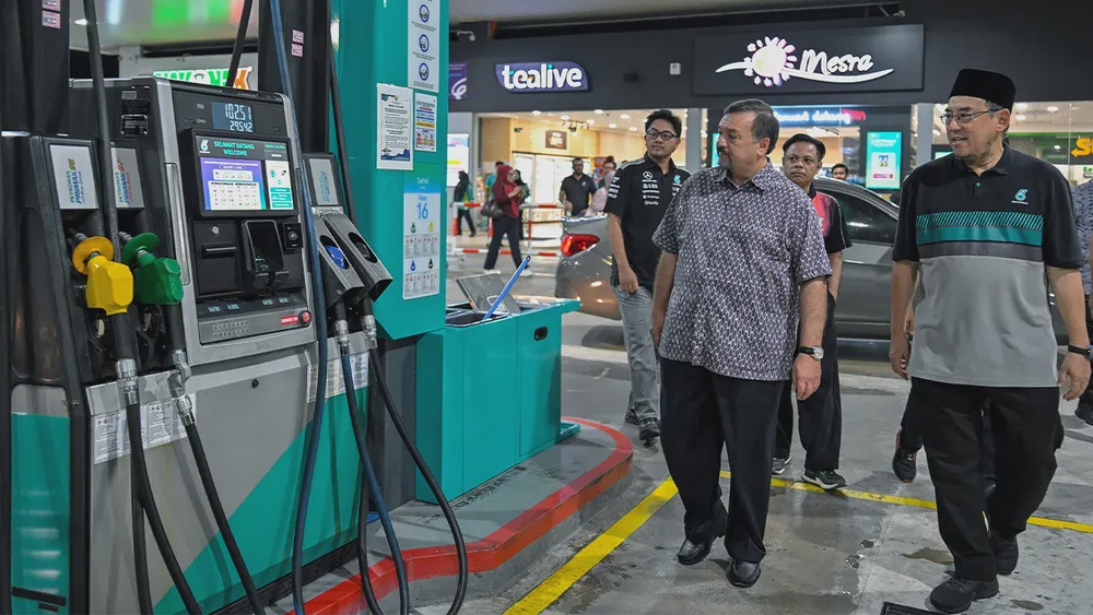 Image from: Kuota BUDI Diesel naik! Pemilik jip & trak pikap kini boleh nikmati 300 liter sebulan… semak kelayakan di sini