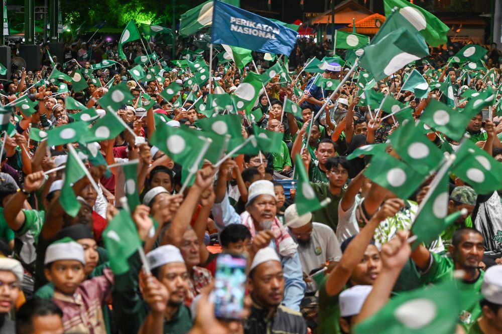 Image from: PN dipimpin PAS telah menyimpang daripada dasar perjuangan – Muhyiddin