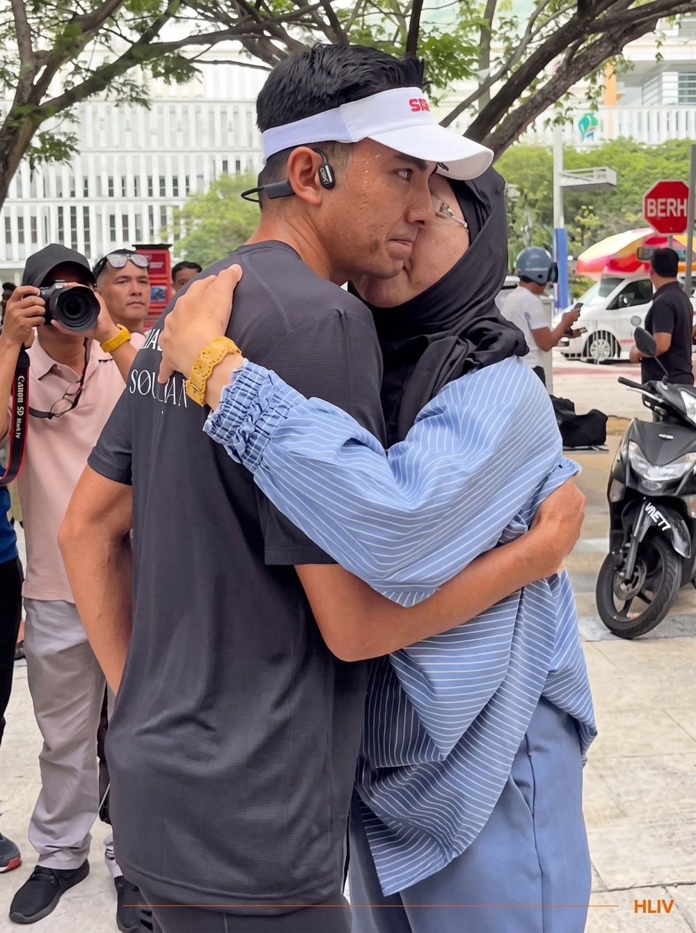 Image from: Sokongan luar biasa! Larian Kesyukuran Syed Saddiq kumpul lebih RM50,000 pada hari pertama