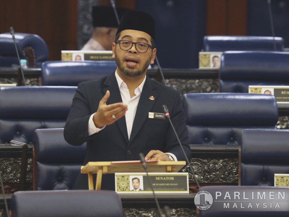 Image from: Ada orang ‘sakau’ Tabung Haji? Rakyat berhak tahu! PM Anwar sedia dedah laporan RCI
