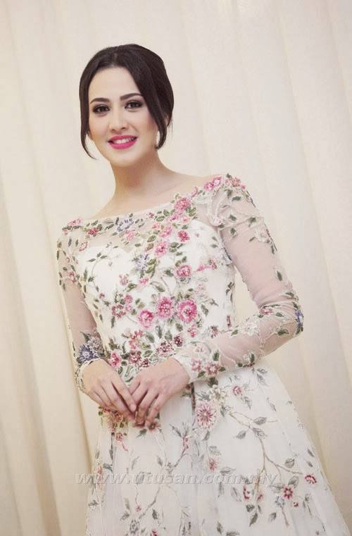 Image from: Fathia Latiff menyesal cucuk botox – “Muka jadi rosak, kedutan datang balik”