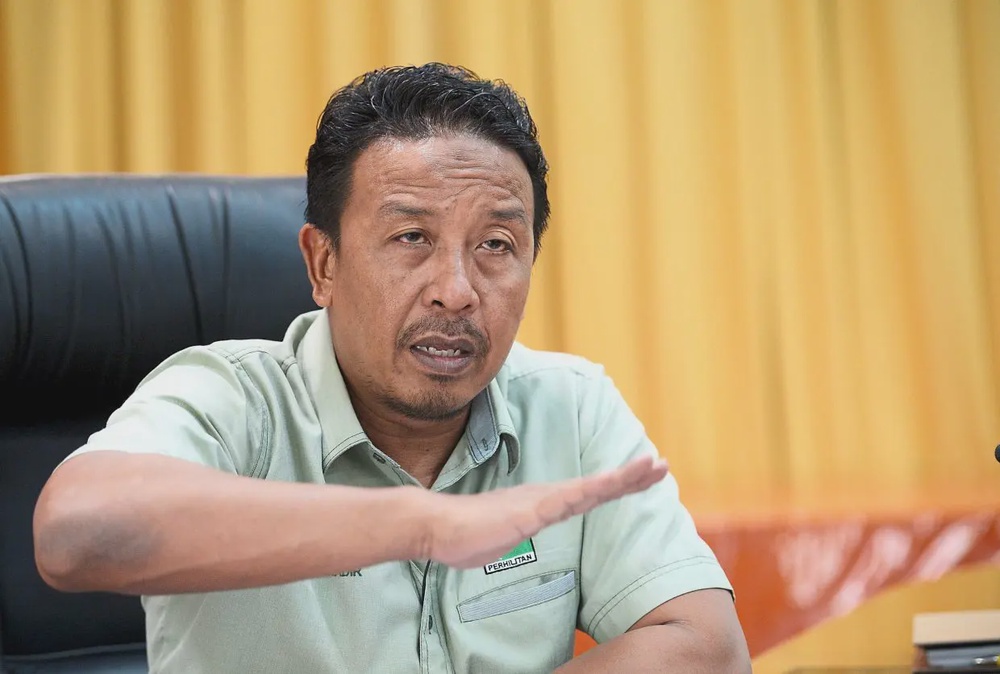 Image from: Tular gajah jantan cedera! PERHILITAN cakna suara rakyat, pantau pergerakan Sulong guna dron