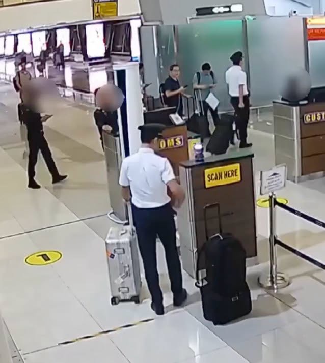 Image from: Kes ‘pilot’ ditahan di Indonesia: AKPS dakwa bagasi tiada imej mencurigakan di KLIA