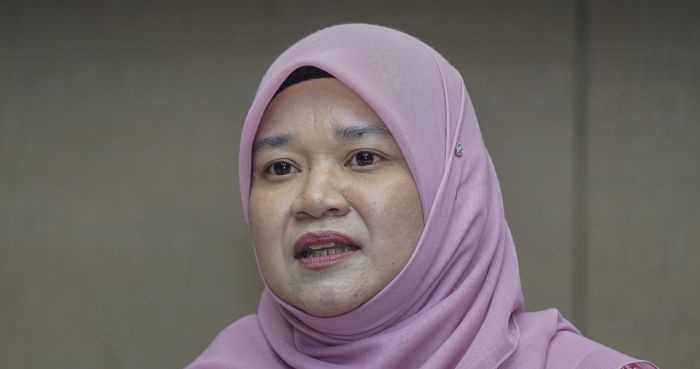 Image from: Fadhlina rayu para guru saling bertanya khabar -“Luang sedikit masa untuk mendengar”
