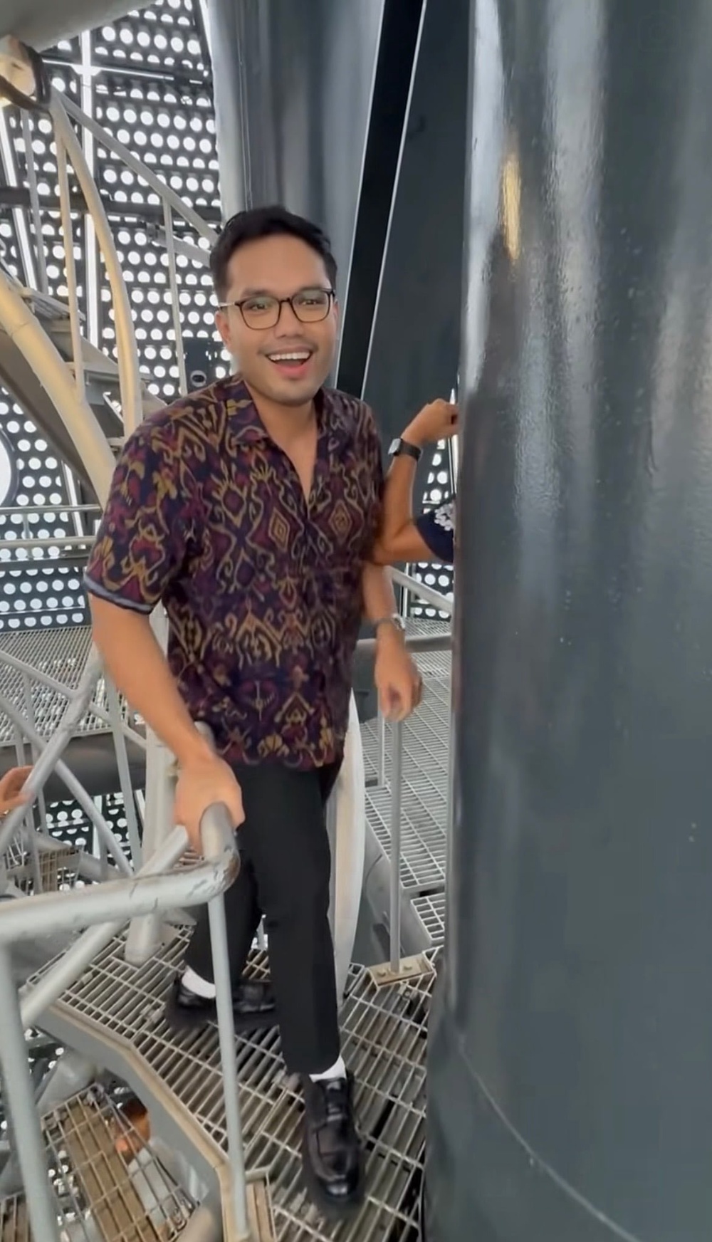 Image from: KA bakal lancar Sambal Nyet Bilis di Merdeka 118 – “Dari dasar laut ke puncak dunia”
