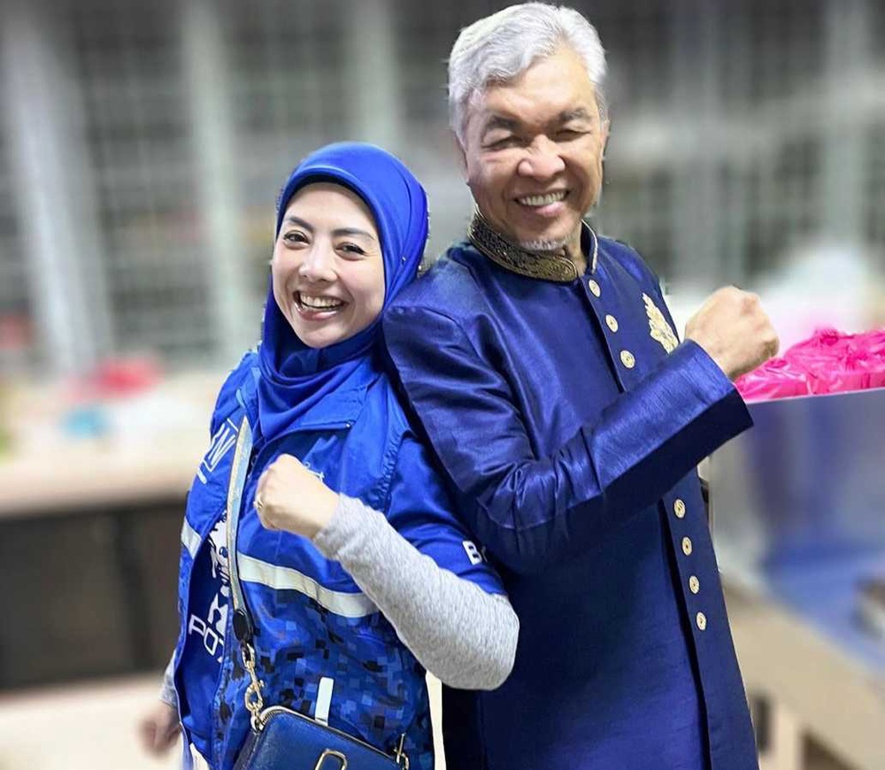 Image from: Parlimen bukan tempat anak beranak! Nurulhidayah tak akan bertanding selagi Zahid MP