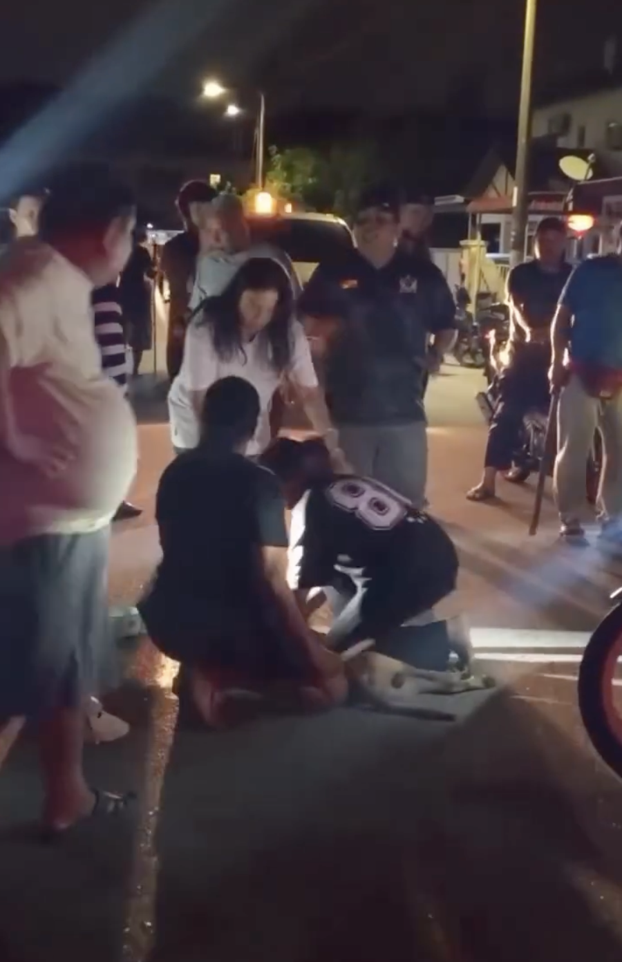 Image from: Wajah & identiti tersebar! Shah nafi cederakan anjing Rocky, terima ugutan b*nuh… sedia saman pemfitnah