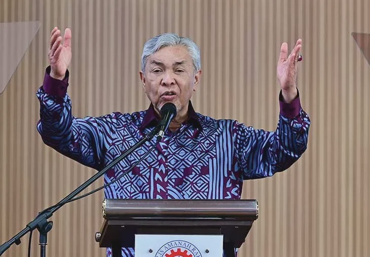 Image from: Zahid jawab dakwaan campur tangan luar dalam lantikan MB, enggan layan ‘kenyanyukan seseorang’